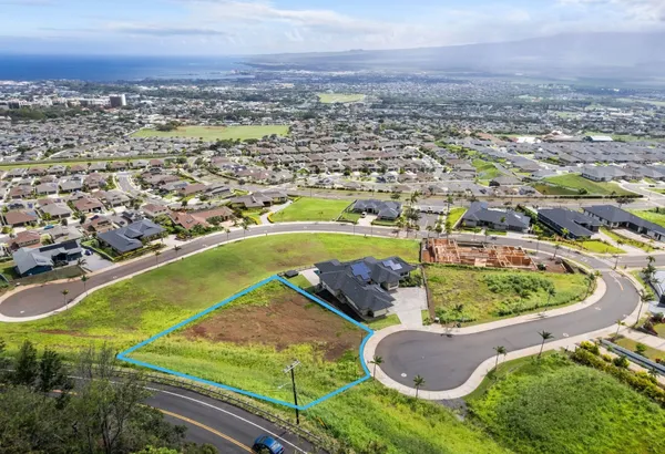 $790,000 | 184 South Laikeha Place, Wailuku, HI 96793