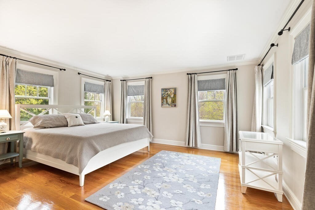 34 Valley Road Lexington, MA 02421 - Photo 16 of 30 Gallery Image 16