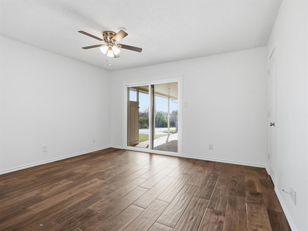 2110 Azalea Street Denton, TX 76205 - Photo 13 of 29