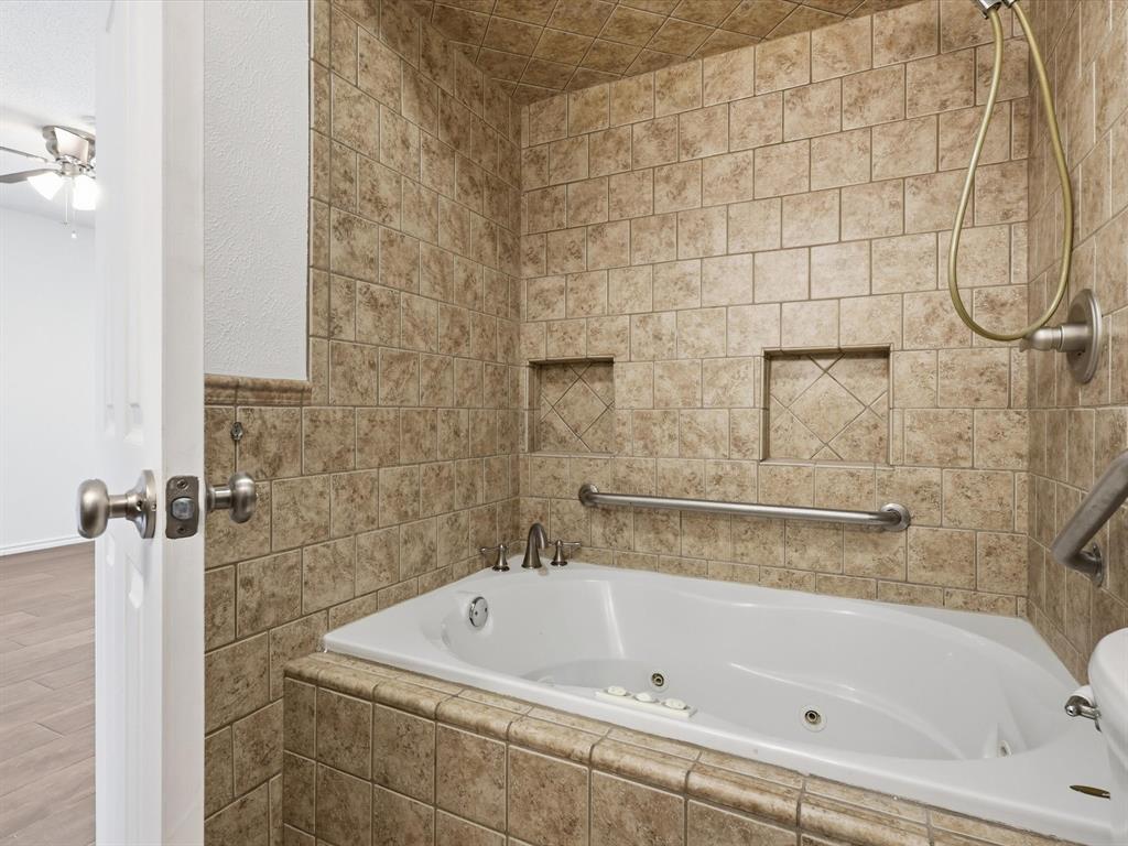2110 Azalea Street Denton, TX 76205 - Photo 16 of 29