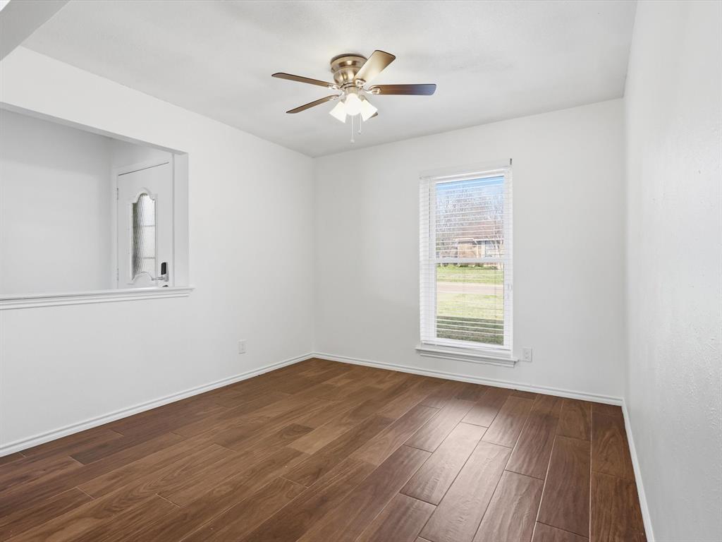 2110 Azalea Street Denton, TX 76205 - Photo 17 of 29