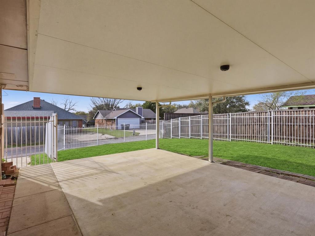2110 Azalea Street Denton, TX 76205 - Photo 25 of 29