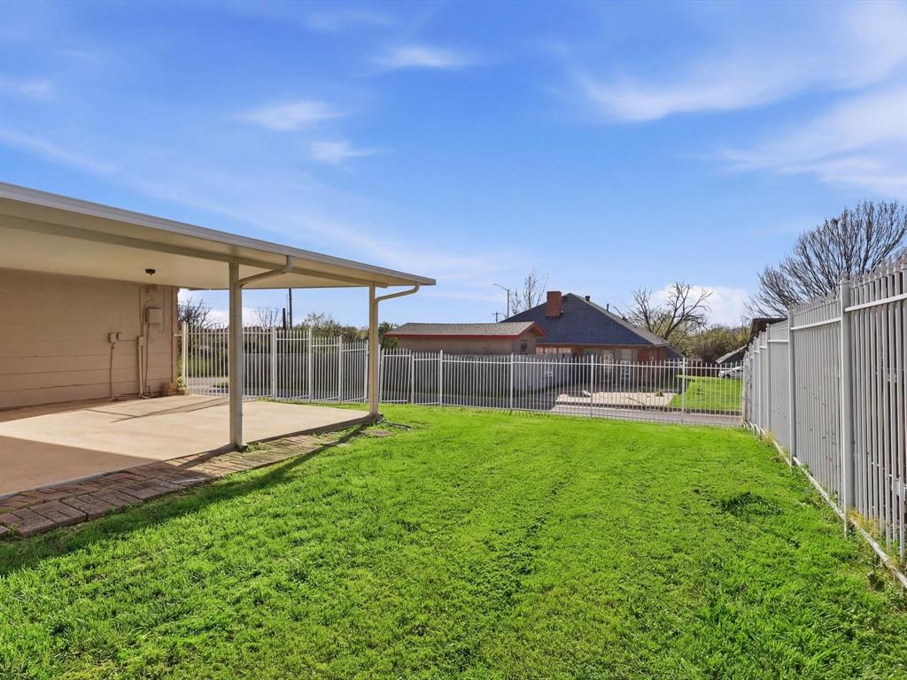 2110 Azalea Street Denton, TX 76205 - Photo 26 of 29