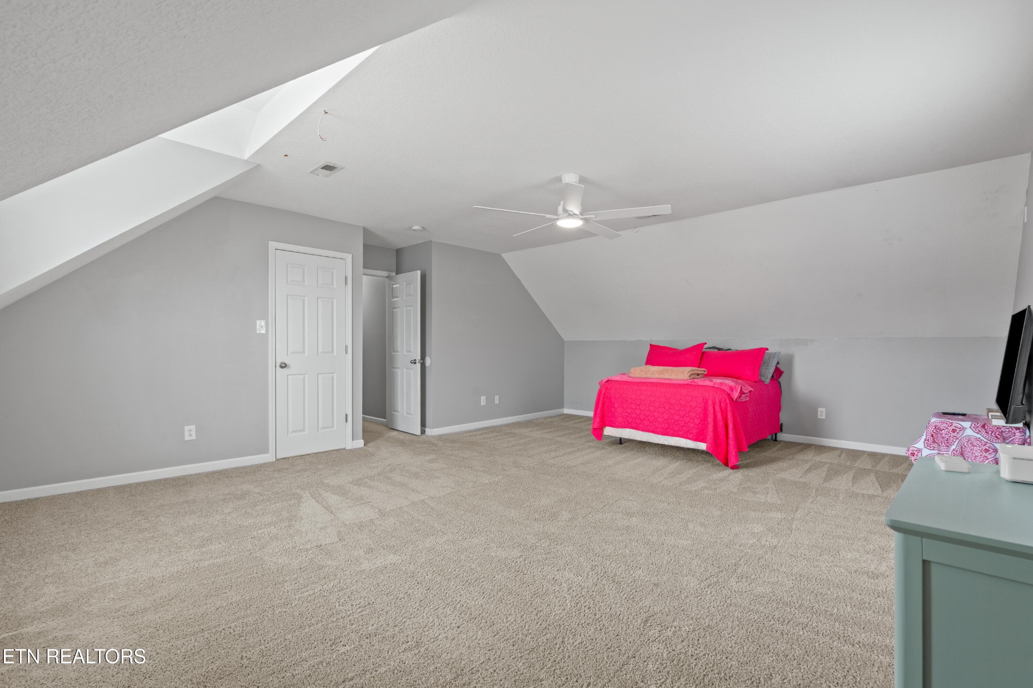 2805 Porch Swing Road Knoxville, TN 37938 - Photo 38 of 48