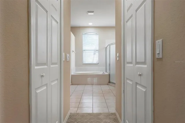 $3,700 | 6121 46th Lane East, Bradenton, FL 34203