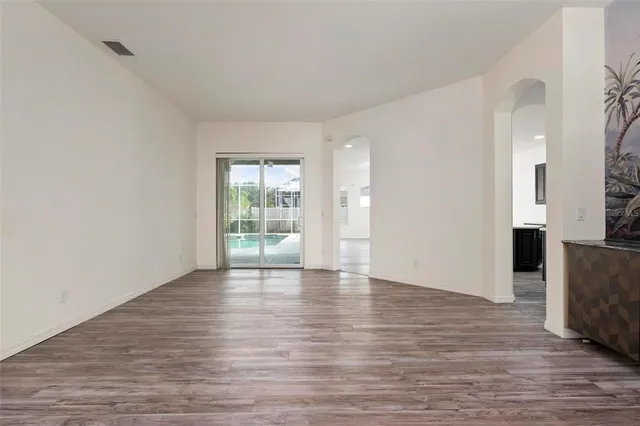 $3,700 | 6121 46th Lane East, Bradenton, FL 34203