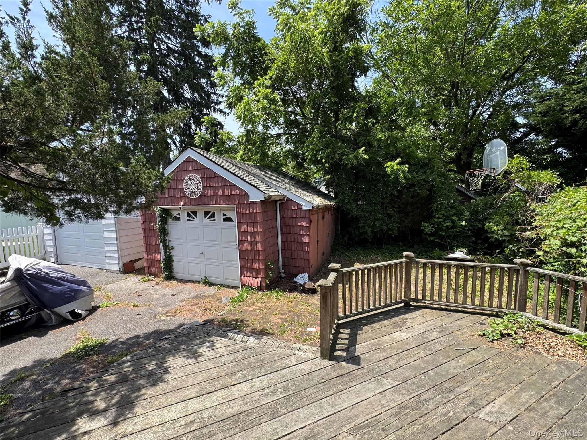 1900 Carleton Place Baldwin, NY 11510 - Photo 4 of 23