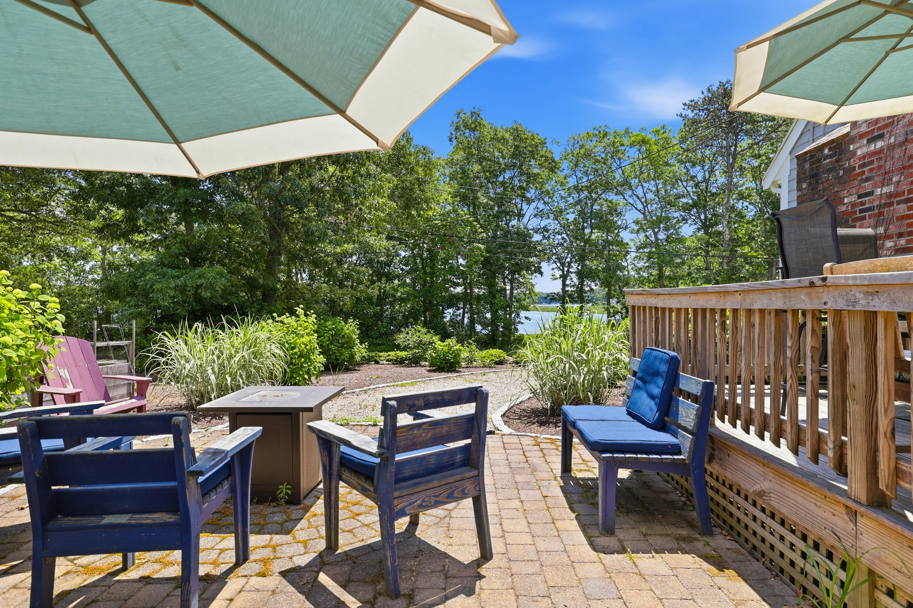197 Monomoscoy Road Mashpee, MA 02649 - Photo 12 of 50 03-197 Monomoscoy New Exteriors-4