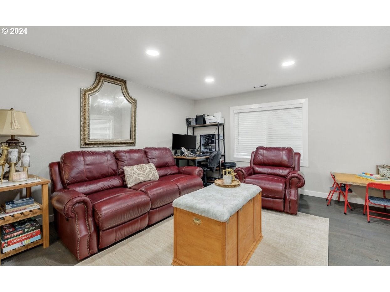30621 South Oswalt Road Colton, OR 97017 - Photo 6 of 32 Gallery Image 6