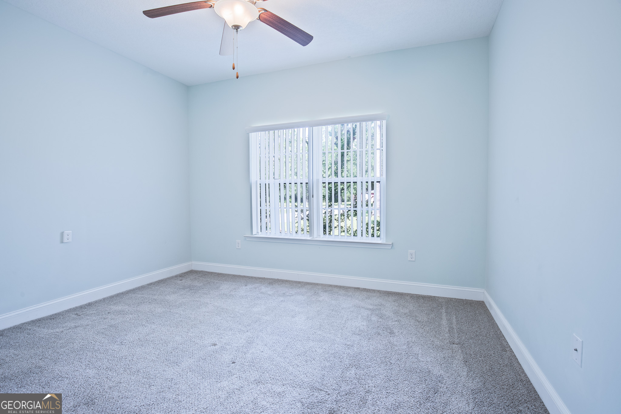 3453 John Wells Road Ludowici, GA 31316 - Photo 28 of 51 an empty room with a window