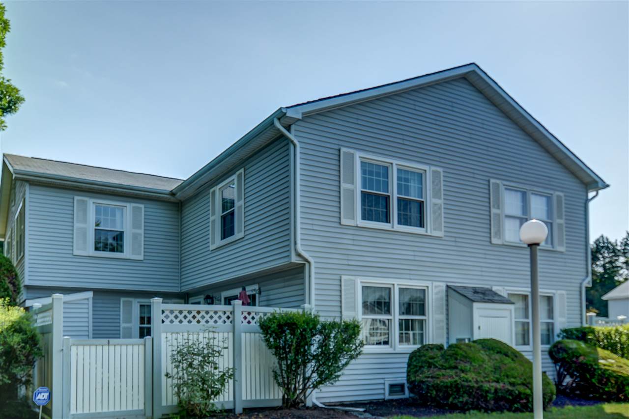 8 Springfield Estates Rochester, NH 03867 - Photo 1 of 35