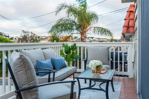 $1,299,000 | 1825 Goodman Avenue, Redondo Beach, CA 90278