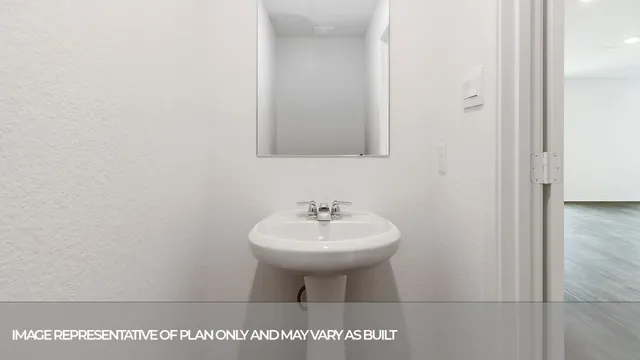 $257,990 | 406 Wild Goose Drive, Luling, TX 78648