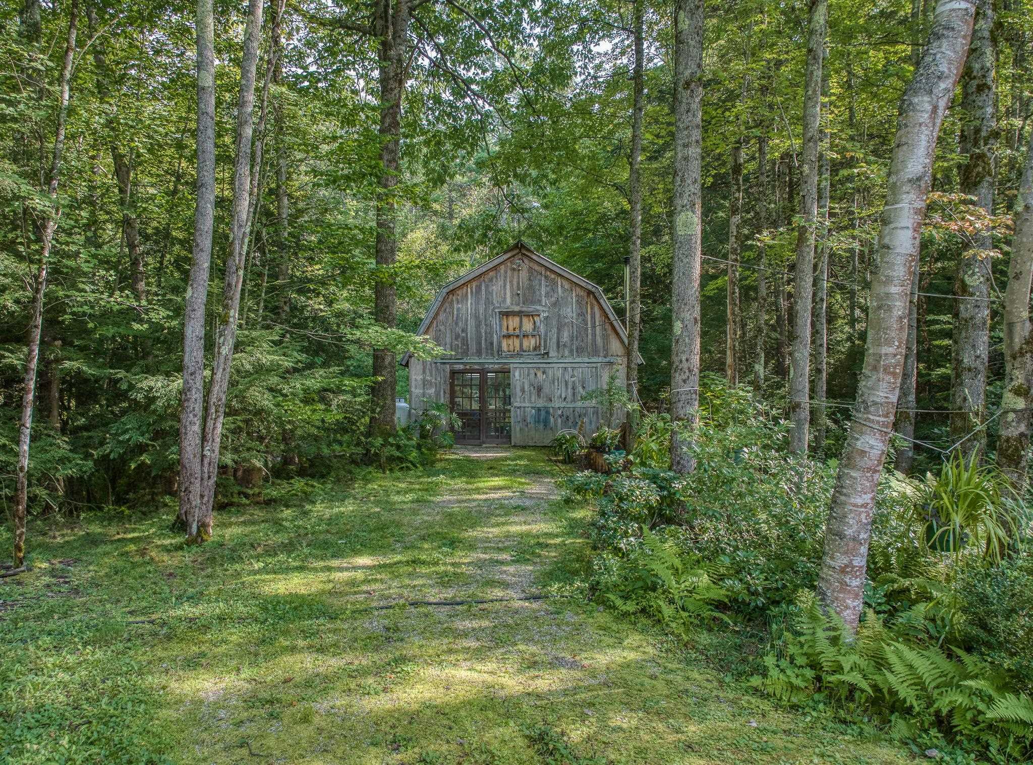 238 Bedford Road New Boston, NH 03070 - Photo 23 of 33