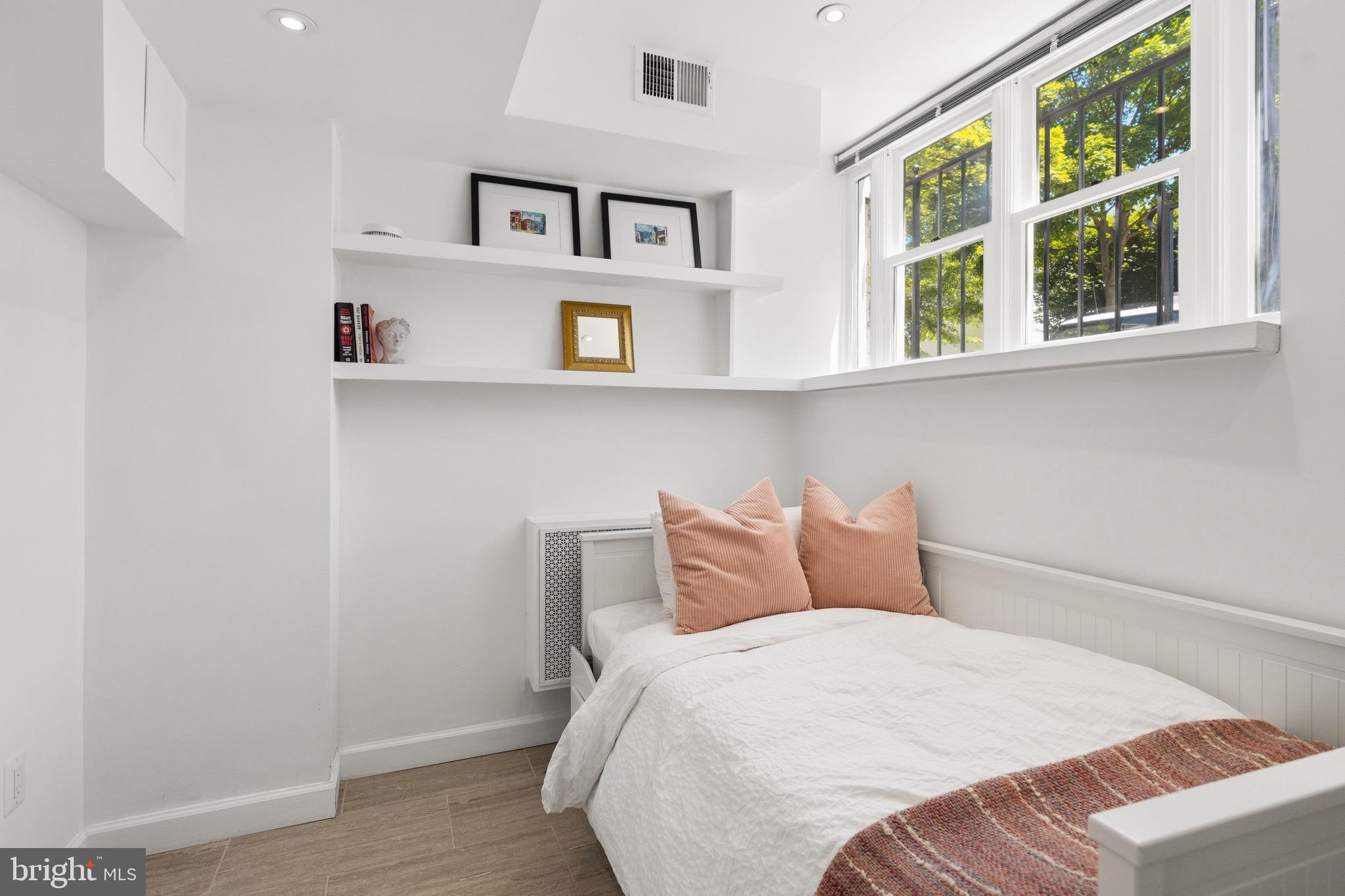 1314 29th Street Northwest Washington, DC 20007 - Photo 20 of 24