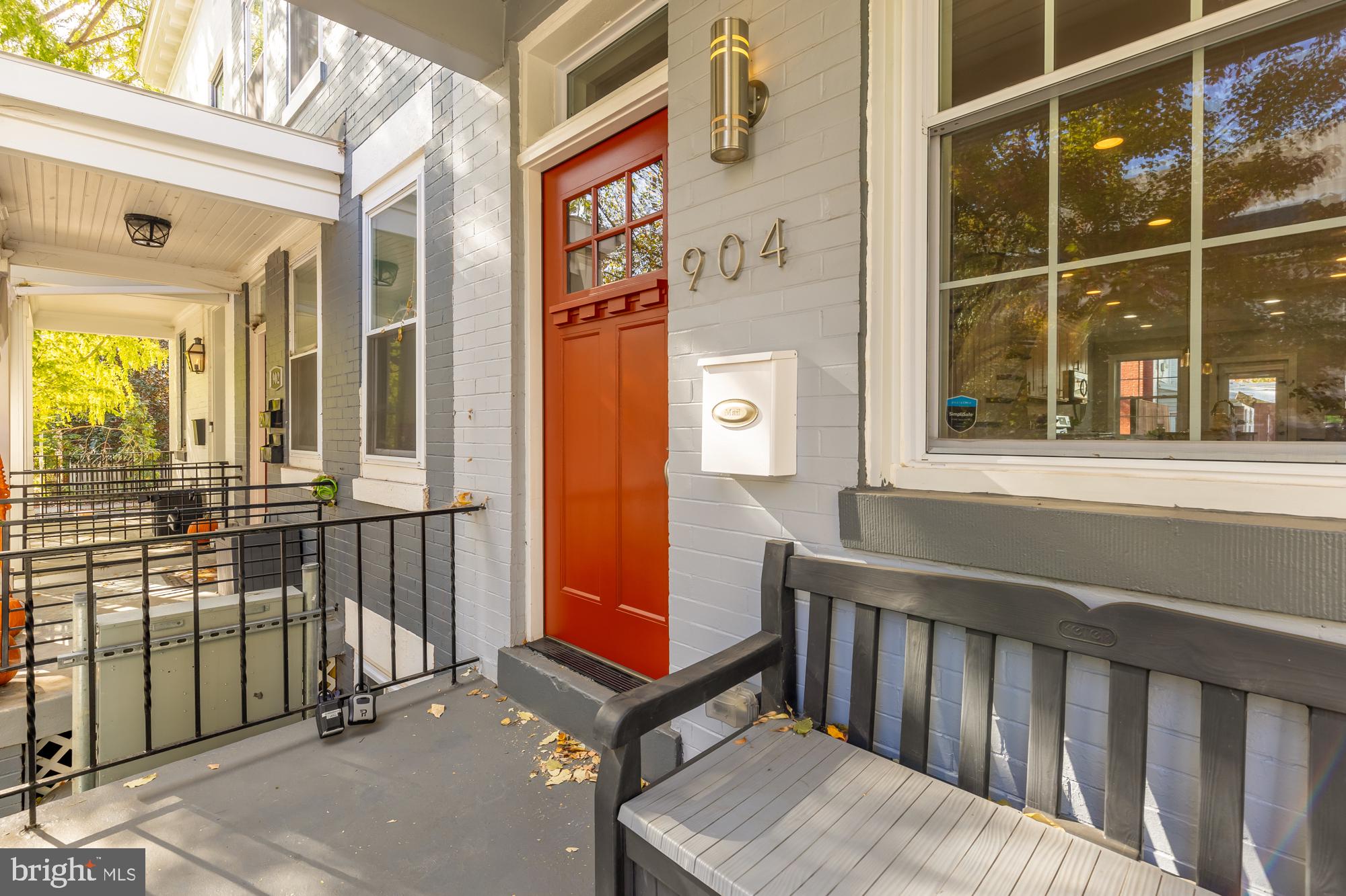 904 10th Street Northeast Washington, DC 20002 - Photo 3 of 43