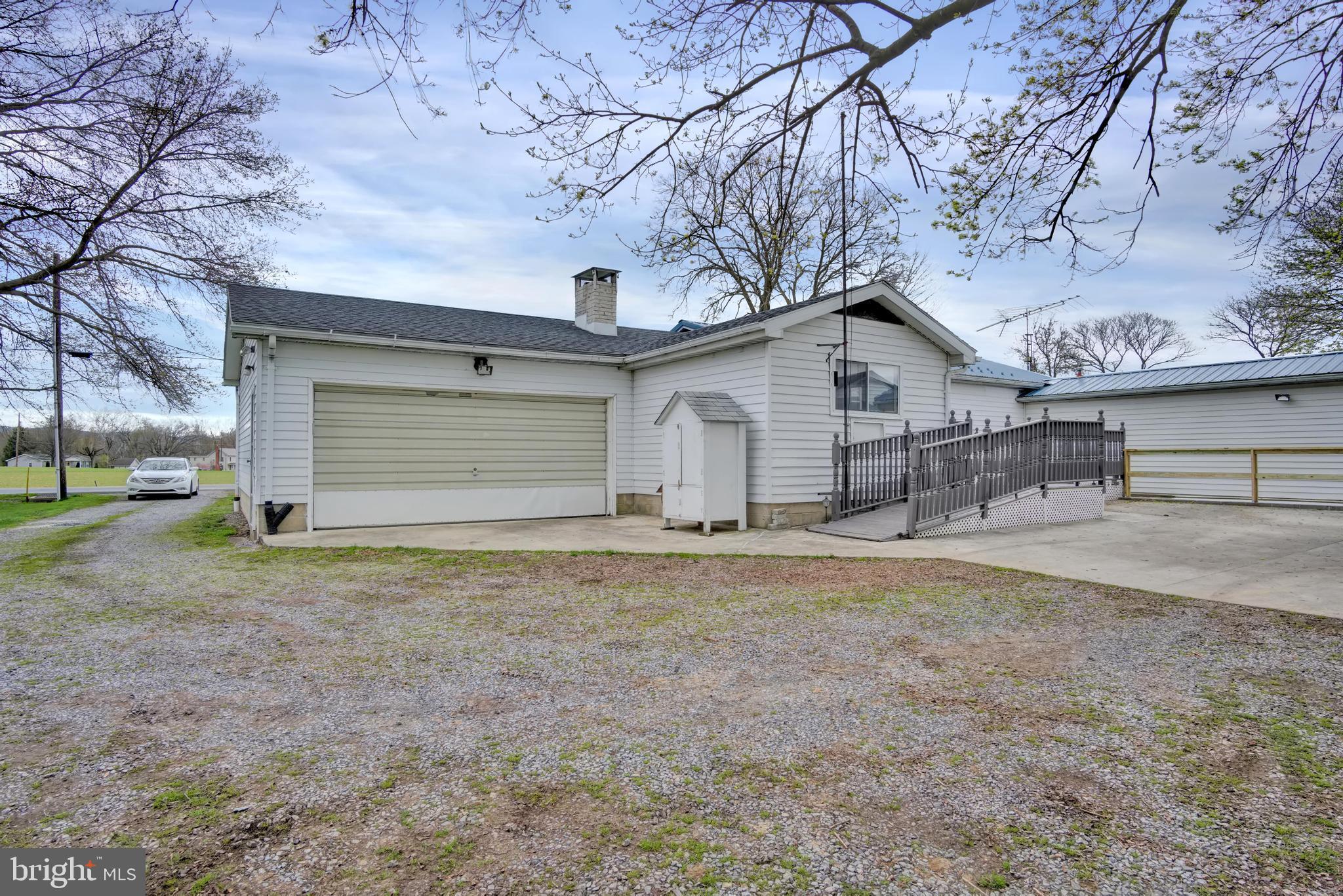 188 Bloserville Road Carlisle, PA 17015 - Photo 5 of 29