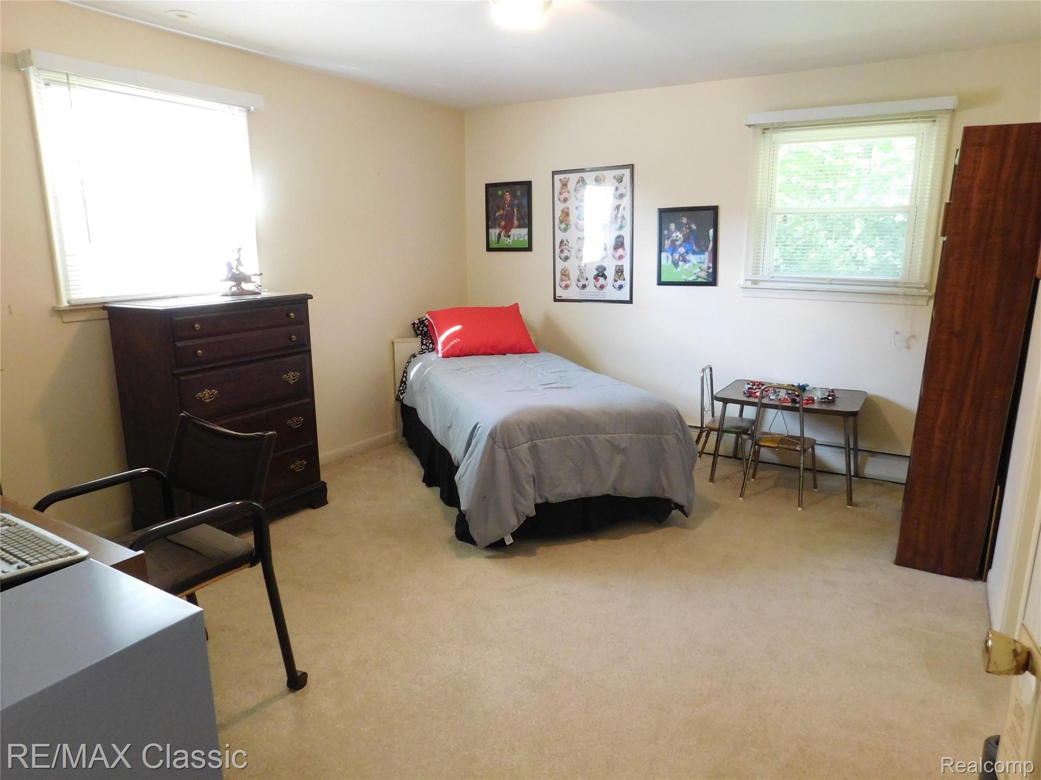 30179 Richmond Road Farmington, MI 48334 - Photo 27 of 37 richbed3.jpg