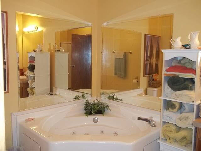 9840 South 200 E Road Muncie, IN 47302 - Photo 8 of 24 Gallery Image 8