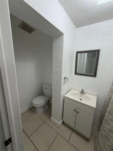 $525,000 | 361 Northeast 160th Terrace, Miami, FL 33162