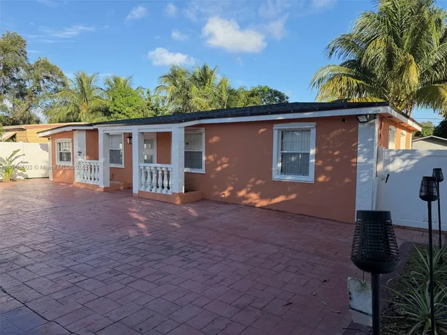 $525,000 | 361 Northeast 160th Terrace, Miami, FL 33162