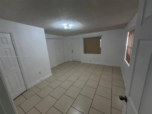 $525,000 | 361 Northeast 160th Terrace, Miami, FL 33162