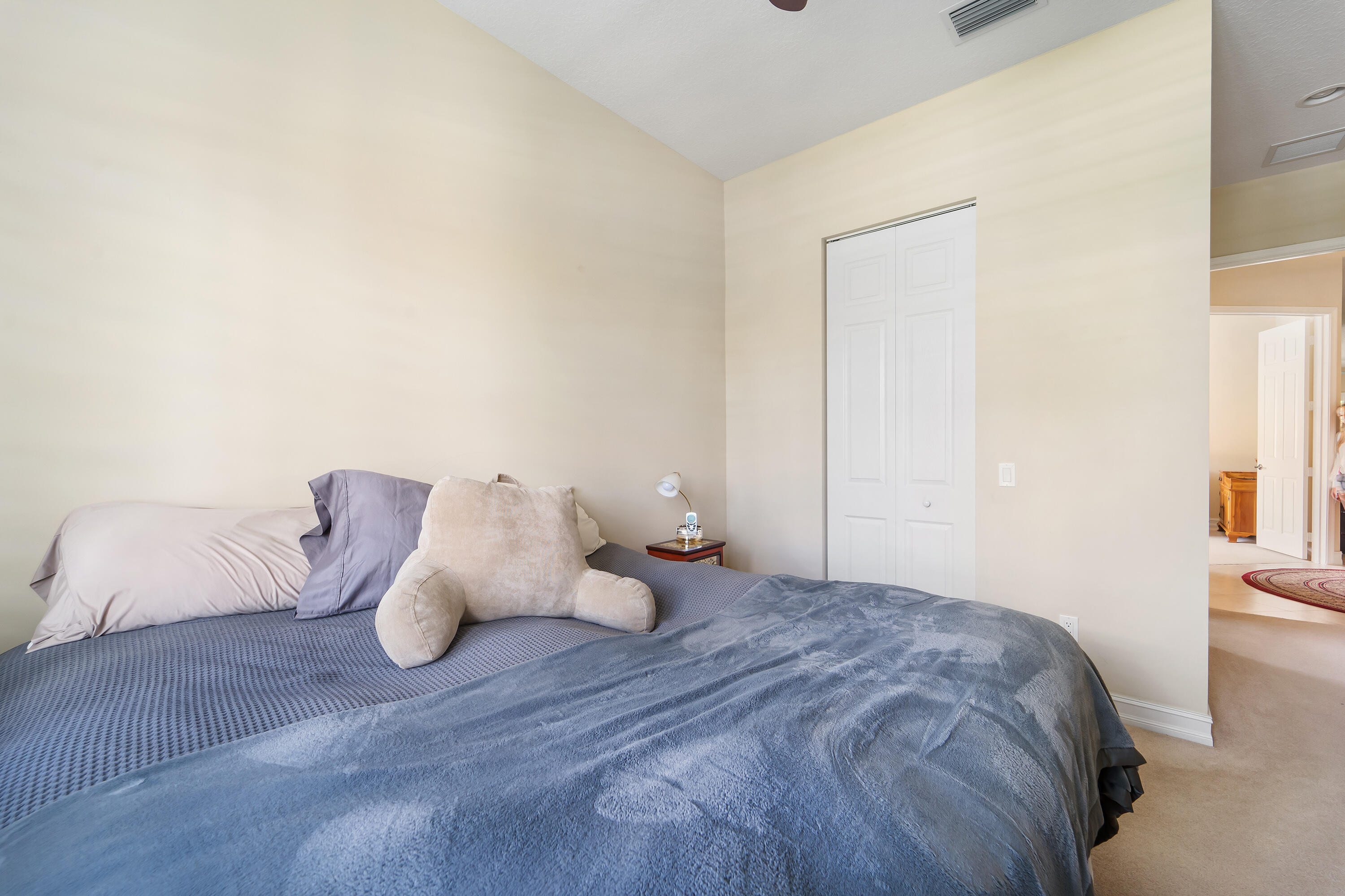 10582 Conway Trail Boynton Beach, FL 33437 - Photo 22 of 47 Guest bed