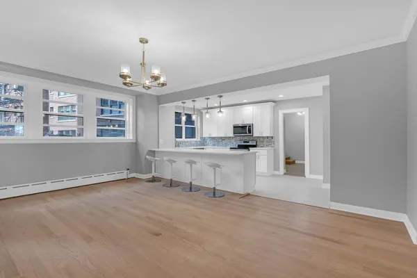 $550,000 | 3750 North Lake Shore Drive, Unit 2C, Chicago, IL 60613