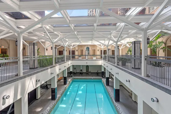 $550,000 | 3750 North Lake Shore Drive, Unit 2C, Chicago, IL 60613