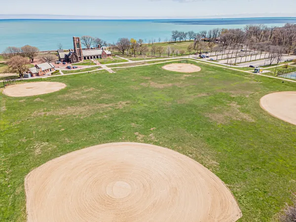 $550,000 | 3750 North Lake Shore Drive, Unit 2C, Chicago, IL 60613