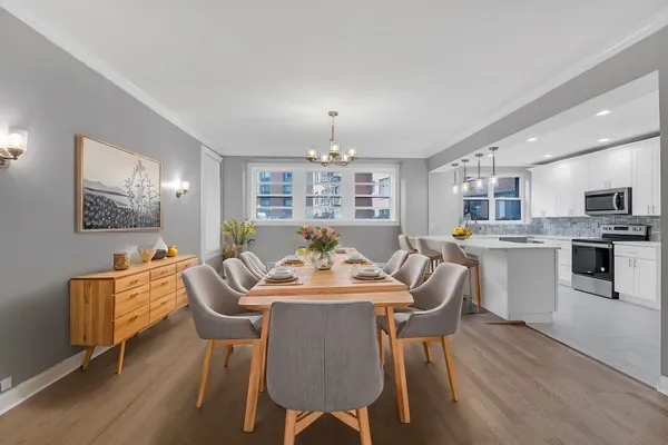 $550,000 | 3750 North Lake Shore Drive, Unit 2C, Chicago, IL 60613