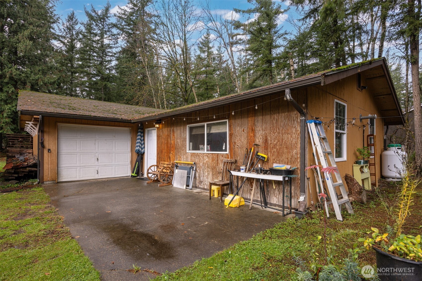 3630 Sorenson Road Everson, WA 98247 - Photo 28 of 39 a view of a house with backyard sitting area and garden