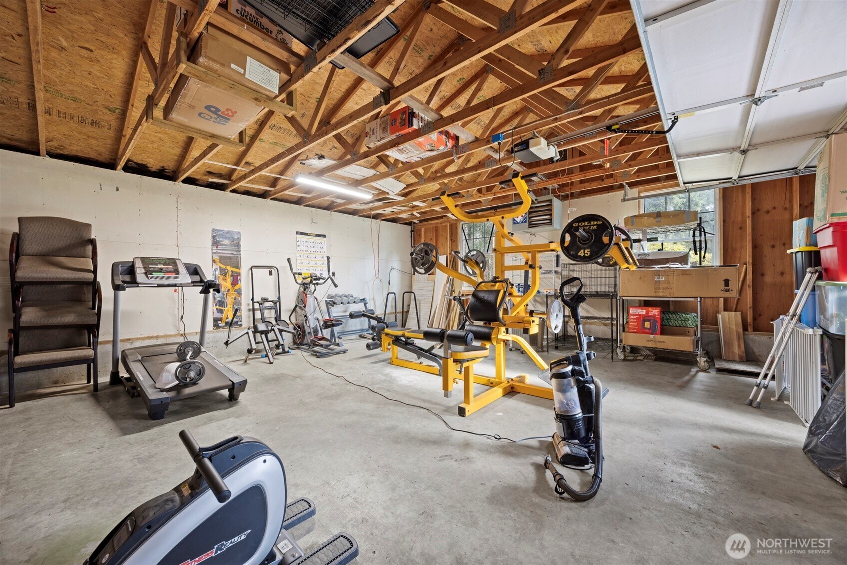 3630 Sorenson Road Everson, WA 98247 - Photo 30 of 39 a view of a room with gym equipment
