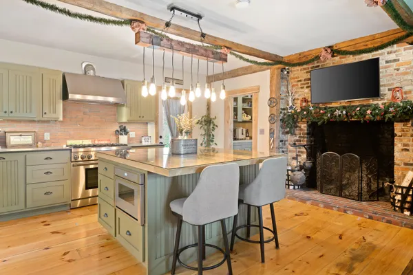 $1,495,000 | 697 Fort Hill Road, Gorham, ME 04038