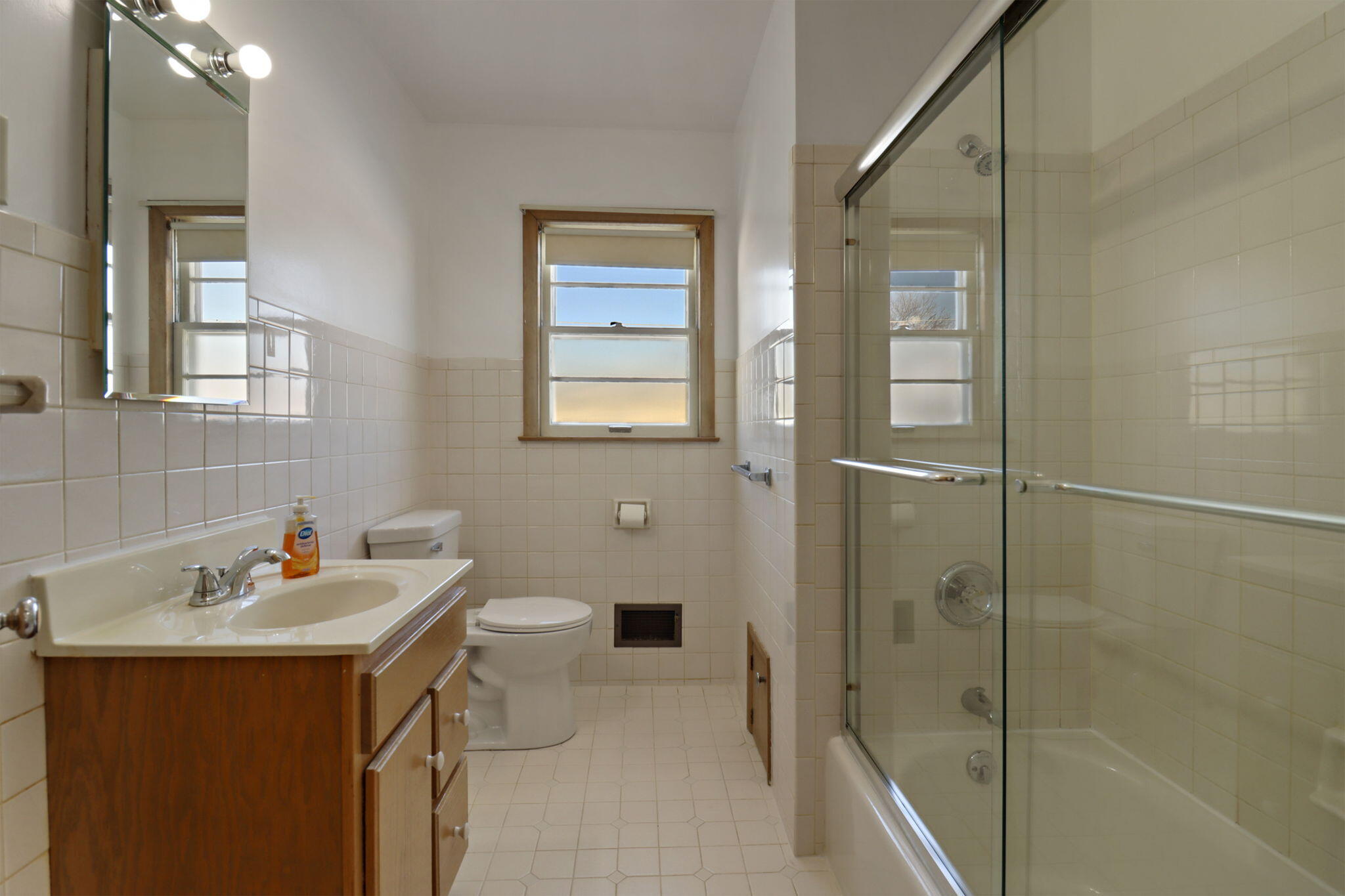 2400 Rupert Boulevard Racine, WI 53405 - Photo 11 of 21 Main floor bathroom