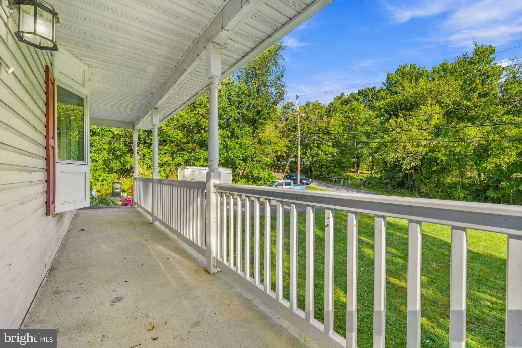 47 Mountainside Road Harpers Ferry, WV 25425 - Photo 3 of 12 Gallery Image 3