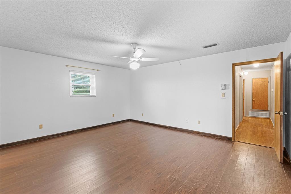 3472 North Masch Branch Road Denton, TX 76249 - Photo 15 of 37
