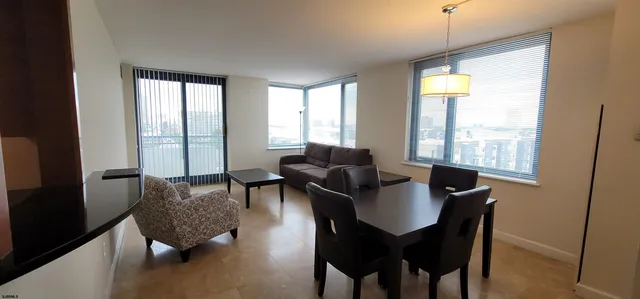 $2,350 | 526 Pacific Avenue, Unit 806, Atlantic City, NJ 08401