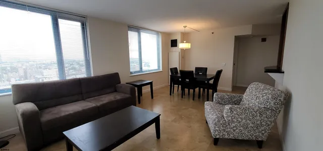 $2,350 | 526 Pacific Avenue, Unit 806, Atlantic City, NJ 08401
