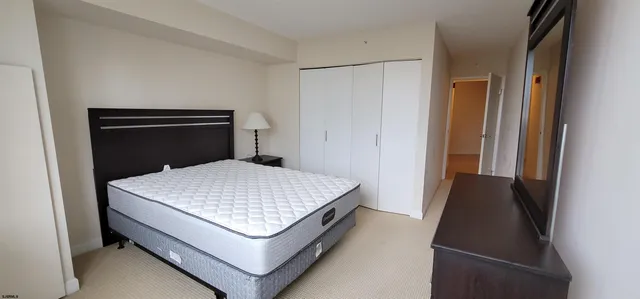 $2,350 | 526 Pacific Avenue, Unit 806, Atlantic City, NJ 08401