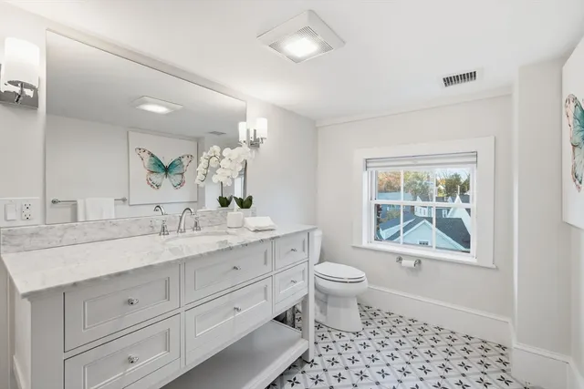 $3,500,000 | 45 Pleasant Street, Marblehead, MA 01945