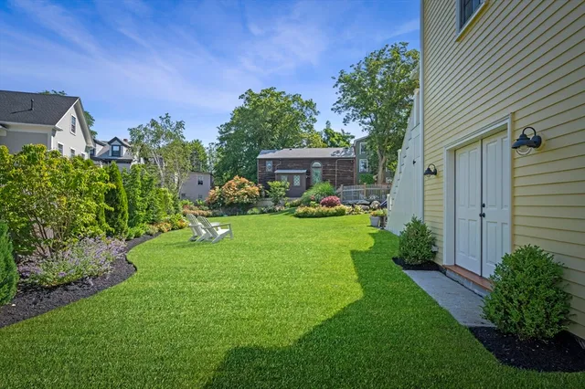 $3,500,000 | 45 Pleasant Street, Marblehead, MA 01945