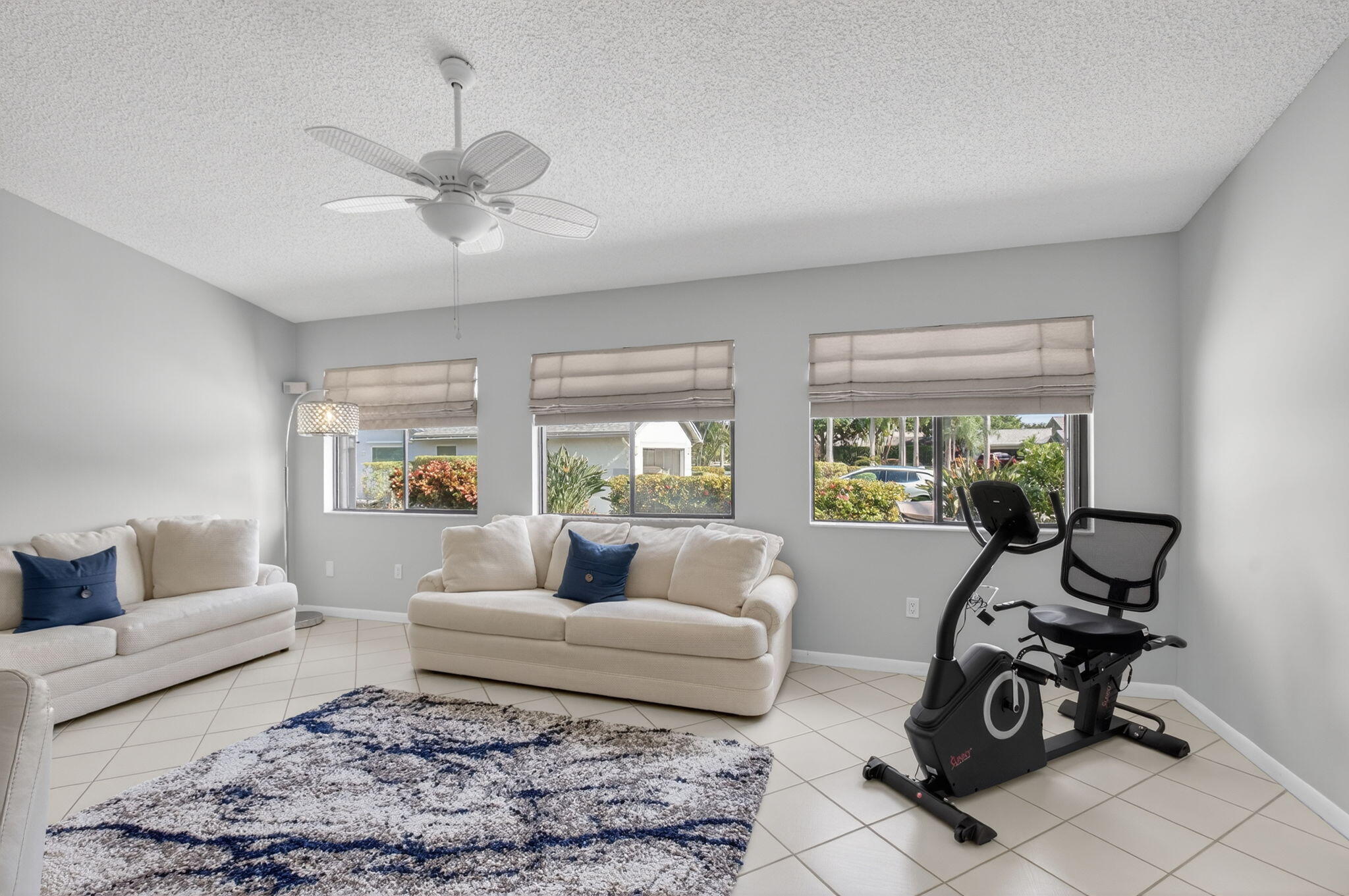 2905 Riviera Drive Delray Beach, FL 33445 - Photo 8 of 83 LIVING RM EXTENDE