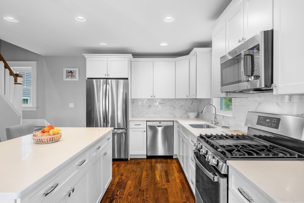 103 Sylvan Street, Unit 2 Danvers, MA 01923 - Photo 9 of 37