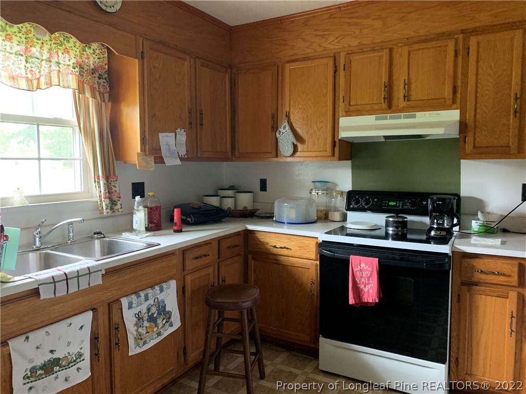 7803 Smithfield Road Godwin, NC 28344 - Photo 8 of 12 Gallery Image 8