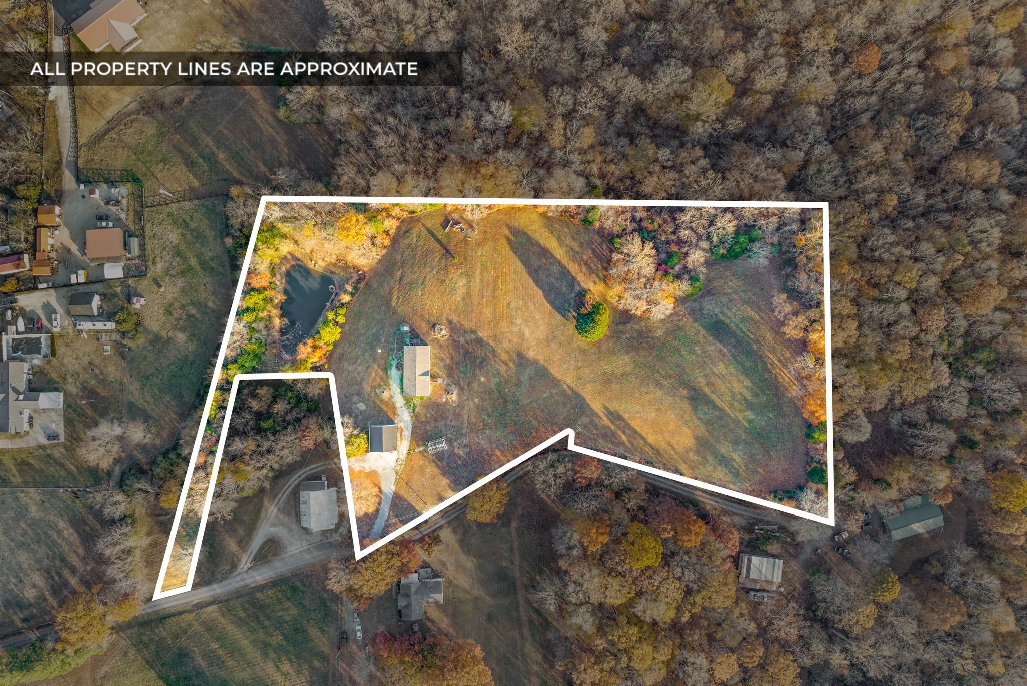 111 Antioch Road Charlotte, TN 37036 - Photo 3 of 36