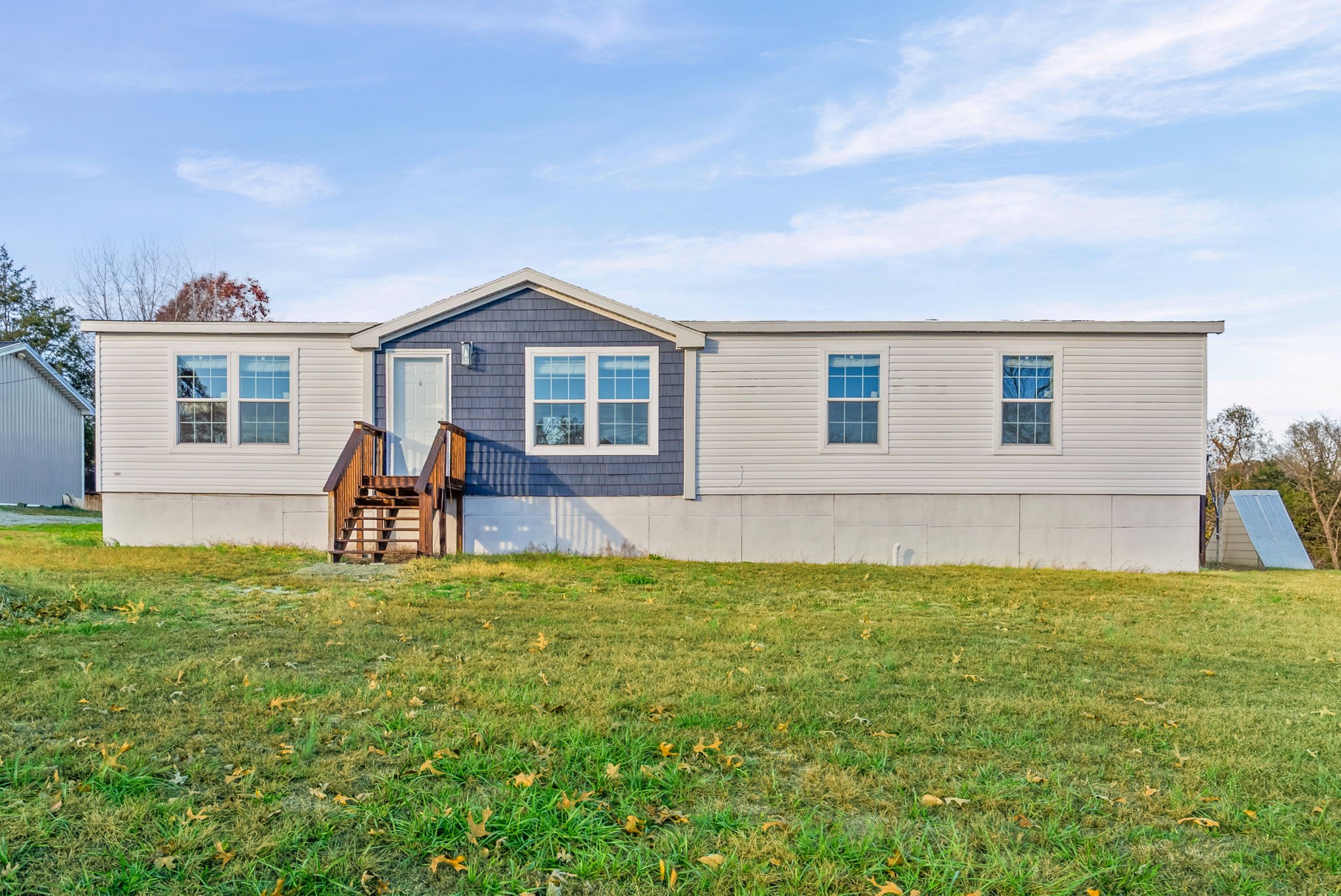 111 Antioch Road Charlotte, TN 37036 - Photo 5 of 36