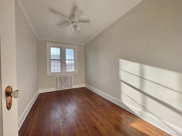 $4,000 | 29-28 163rd Street | Murray Hill - Flushing