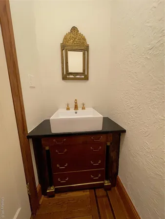 $4,000 | 29-28 163rd Street | Murray Hill - Flushing