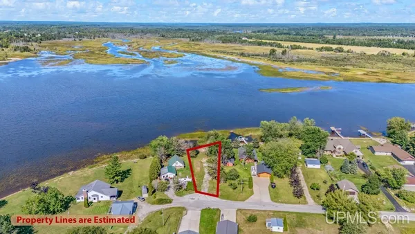 $159,000 | 7952 Garth Point Lane, Rapid River, MI 49878